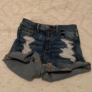 AE HIGH RISE SHORTIE SIZE 8